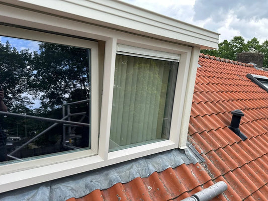 Renovatie van een dakkapel met Renolit kozijnfolie