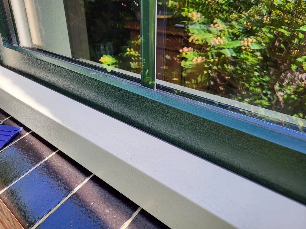 Kozijnfolie zelf vervangen met Zelfwrappen - Zelfwrappen.com